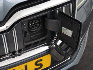 Voertuigafbeelding 16