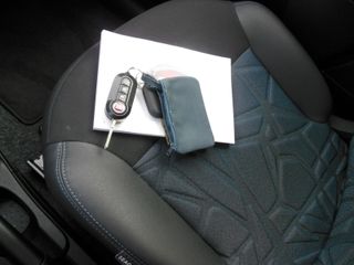 Voertuigafbeelding 16