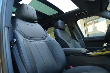 Voertuigafbeelding 10