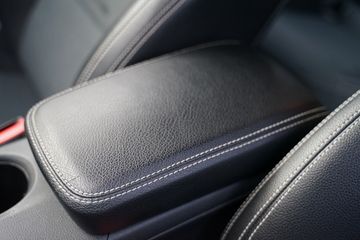 Voertuigafbeelding 14