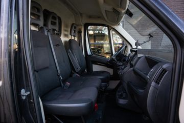 Voertuigafbeelding 2