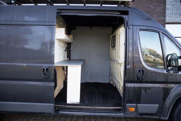 Voertuigafbeelding 6