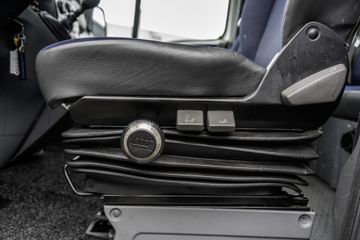 Voertuigafbeelding 13