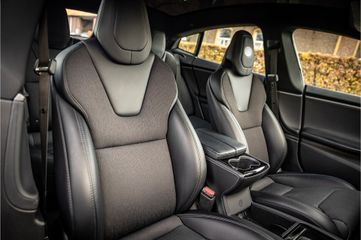 Voertuigafbeelding 25