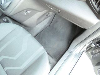 Voertuigafbeelding 39