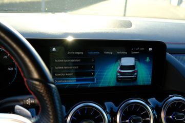 Voertuigafbeelding 23