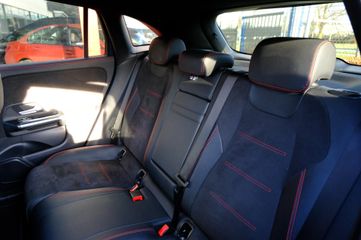 Voertuigafbeelding 44