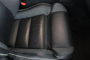 Voertuigafbeelding 42