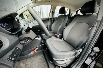 Voertuigafbeelding 13