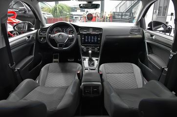 Voertuigafbeelding 9