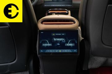 Voertuigafbeelding 4