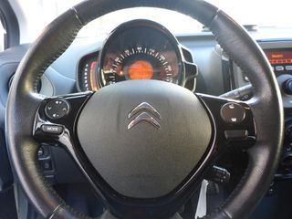 Voertuigafbeelding 13