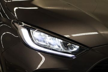 Voertuigafbeelding 10