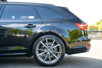 Voertuigafbeelding 16