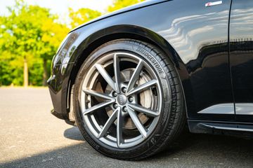 Voertuigafbeelding 7