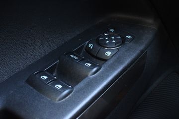 Voertuigafbeelding 15