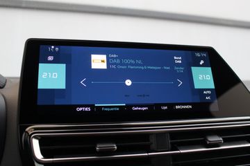 Voertuigafbeelding 16