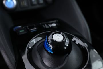 Voertuigafbeelding 12