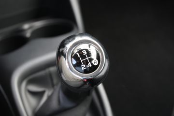 Voertuigafbeelding 15