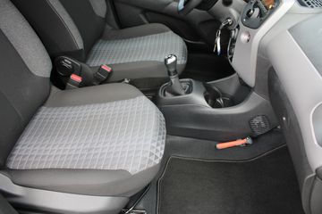 Voertuigafbeelding 3