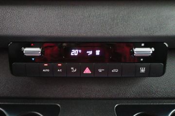 Voertuigafbeelding 52