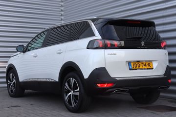 Voertuigafbeelding 8