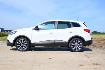 Voertuigafbeelding 4