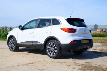 Voertuigafbeelding 6