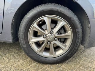 Voertuigafbeelding 6