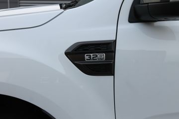 Voertuigafbeelding 12