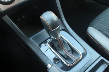 Voertuigafbeelding 17