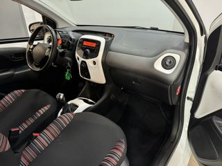 Voertuigafbeelding 25