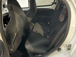 Voertuigafbeelding 26