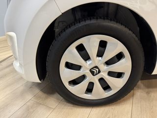 Voertuigafbeelding 36