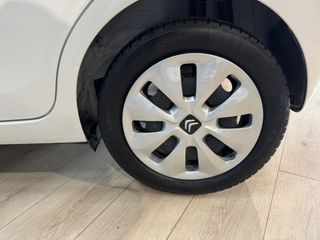 Voertuigafbeelding 37