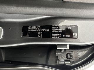 Voertuigafbeelding 28