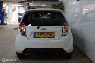 Voertuigafbeelding 12