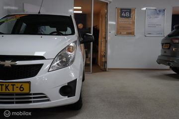 Voertuigafbeelding 6