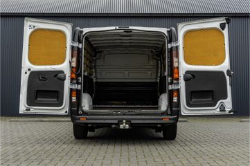 Voertuigafbeelding 8