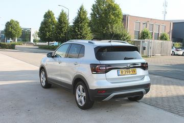 Voertuigafbeelding 2