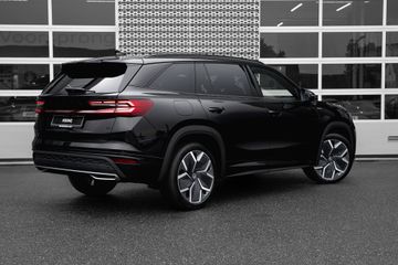 Voertuigafbeelding 6