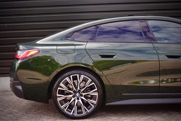 Voertuigafbeelding 24