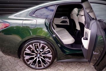 Voertuigafbeelding 39