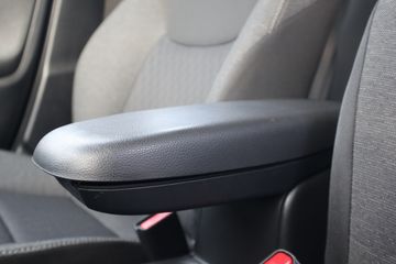 Voertuigafbeelding 13