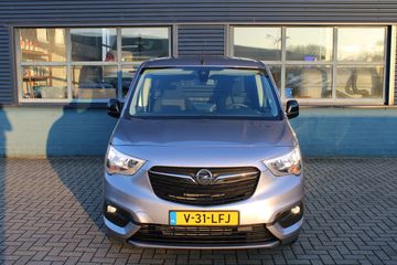 Voertuigafbeelding 6