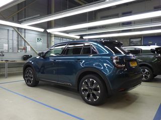 Voertuigafbeelding 3