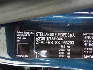 Voertuigafbeelding 9