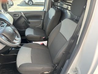 Voertuigafbeelding 11