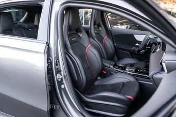 Voertuigafbeelding 37