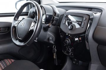 Voertuigafbeelding 2